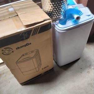 8kg Washing Machine With Shoe Brush and Stainless Spinner